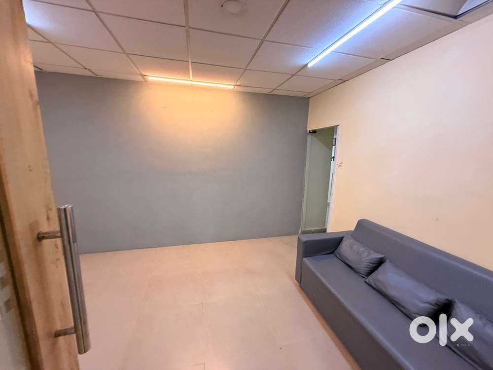 Fully furnished office space for rent 8seats, 2cabins