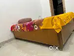 Single bed 6x4 + gadda new condition price 5500