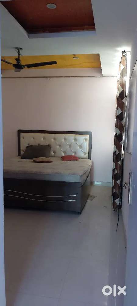 3 bhk full furnished flat pent house 20k
