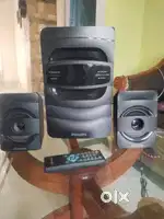 Philips 2.1 music system