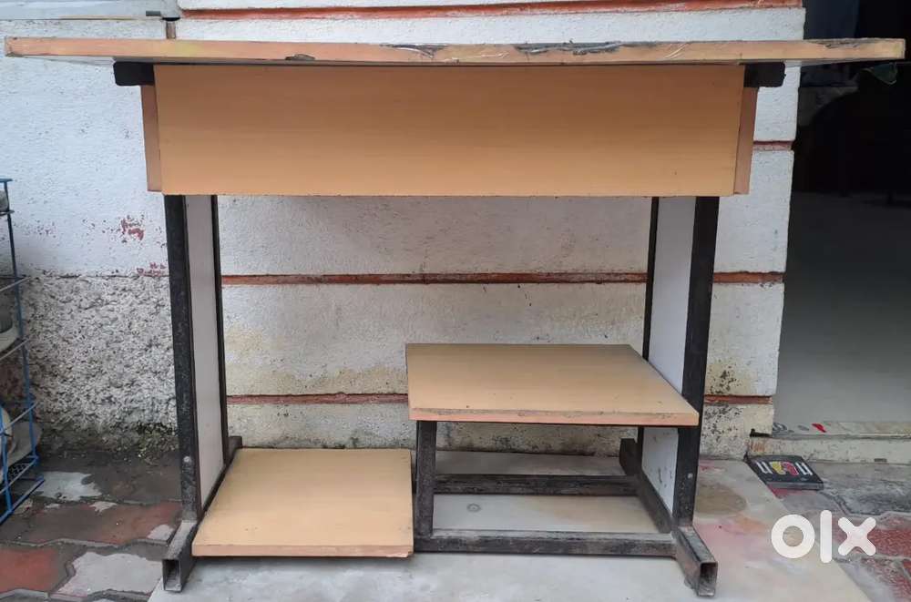 Computer/Study Table