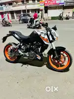 ktm duke 200