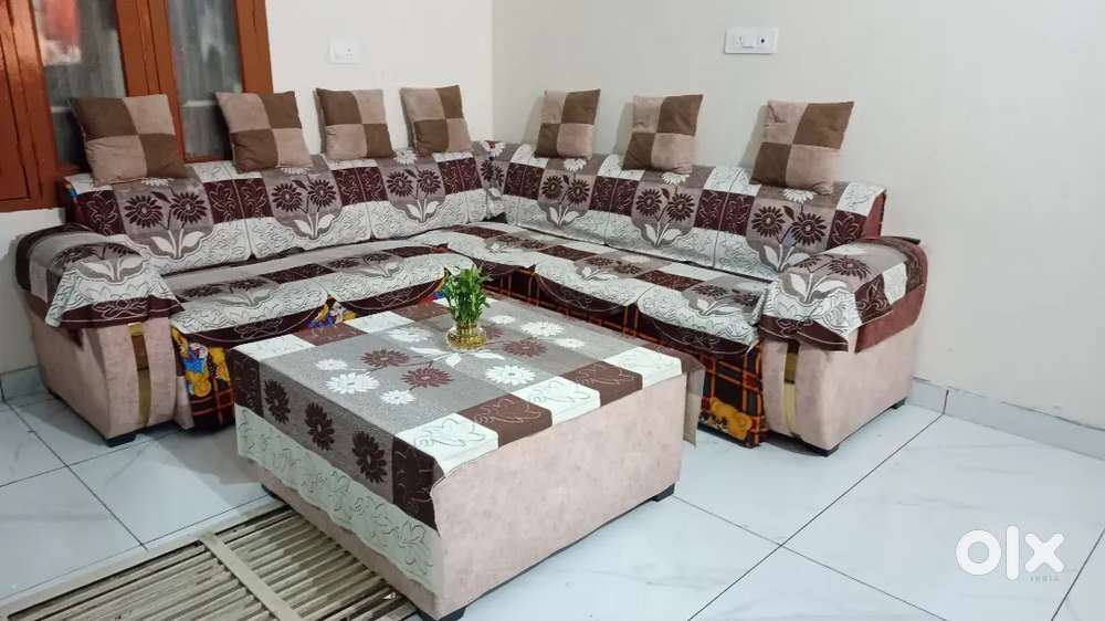 Corner sofa set of seven seater