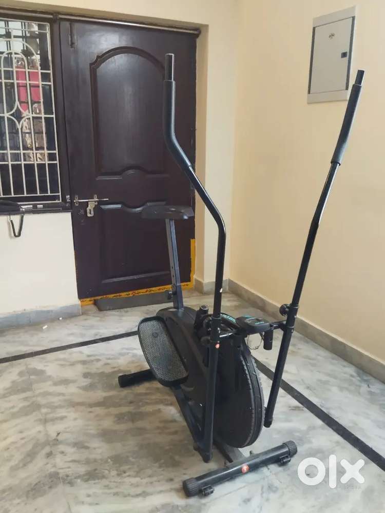 Aerofit fitness Cross Trainer