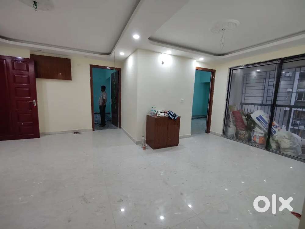 3bhk semi furnished