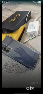 Iqoo z5 5g  (8/128)