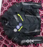 DSG JACKET AND GLOVES