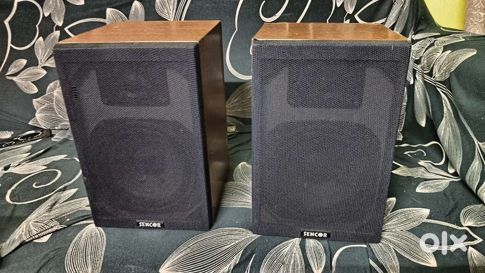 Sensor book shelf speaker