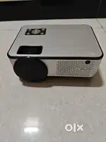 XElectron C9 LED Video Projector with 6900 Lumen (C9 HD Smart Android)
