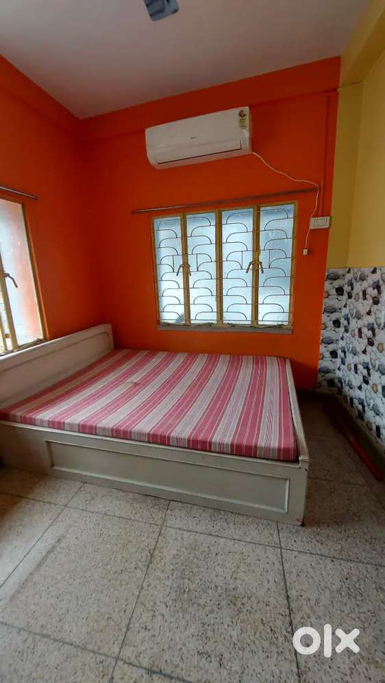Flatmate needed  female(6.5k rent)