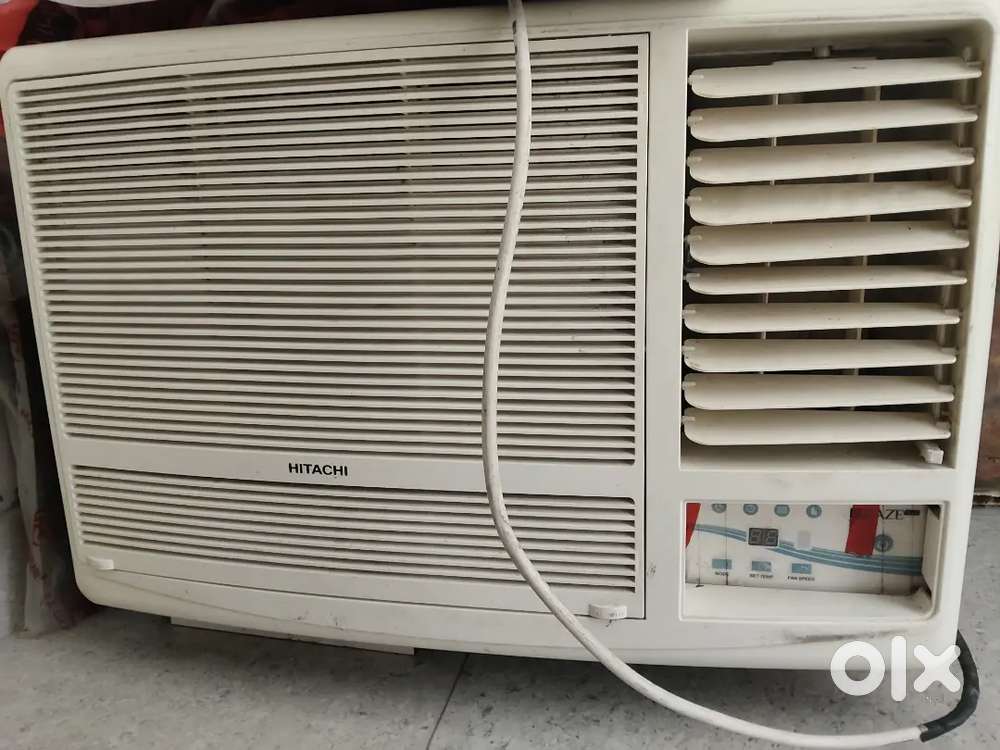Hitachi window AC 1.5 ton 3 star