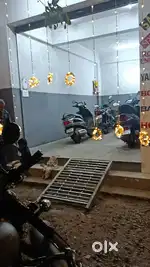 Two wheeler mechanic