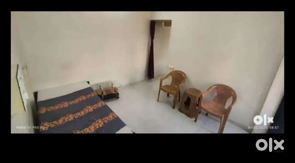 Roommates needed in 1 BHK flat