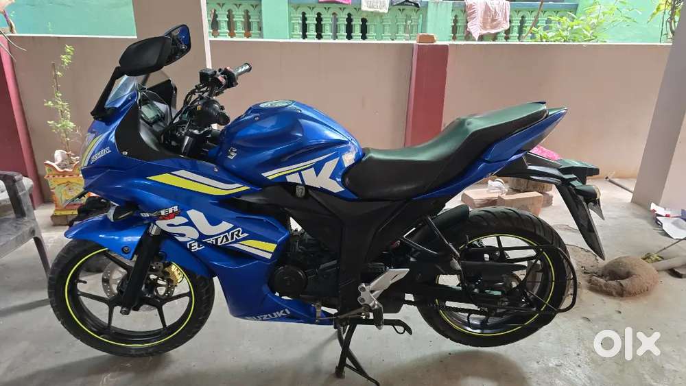 Suzuki gixxer sf