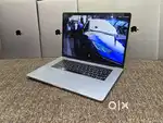 Apple Macbook Pro  i7/16/512/5.5gb Graphics  15inch Retina Touchbar