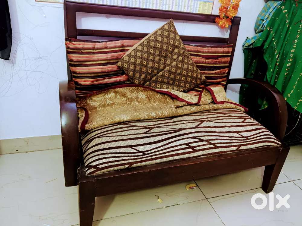 Study table and sheesham wood sofa 4 seater