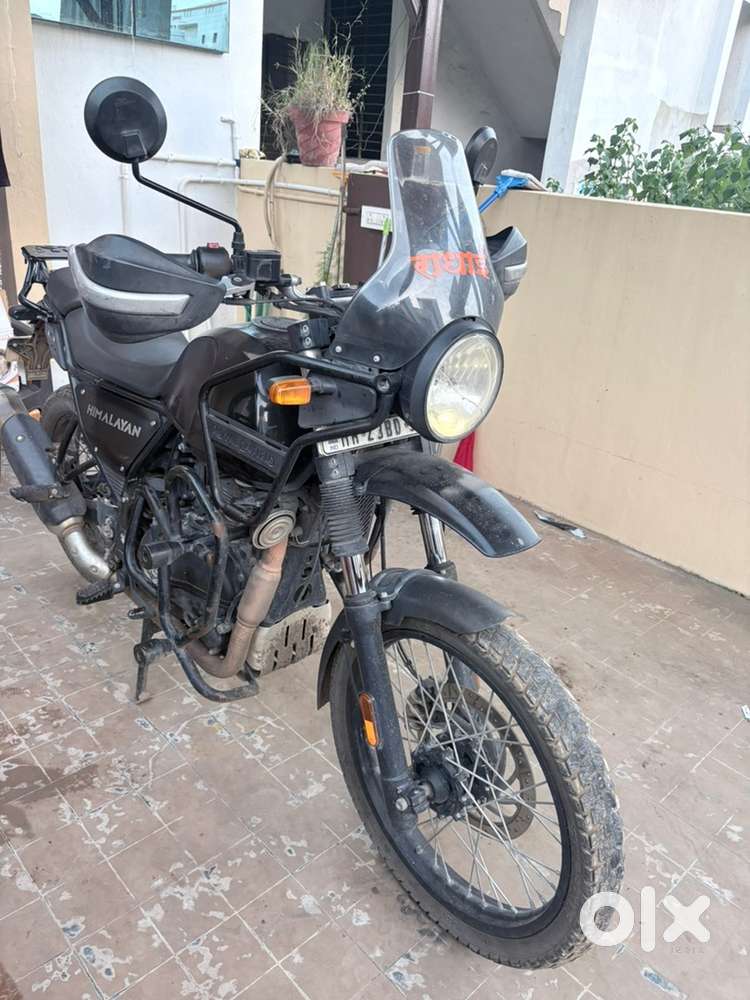 Himalayan 411 Granite Black