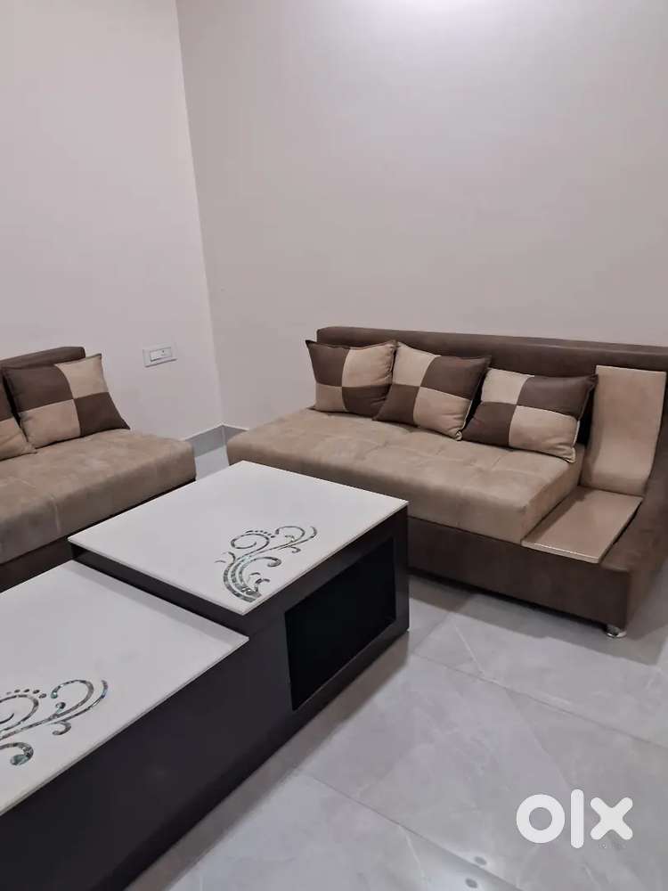 Newly fully furnished sco for rent in sec 3 with three car parking