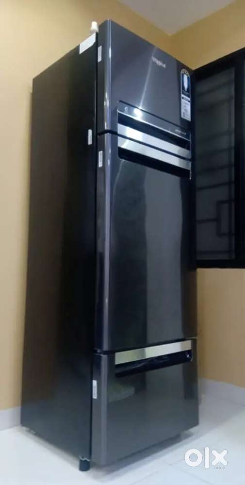 Only 3 years old Whirlpool protton 3 door refrigerator for sell