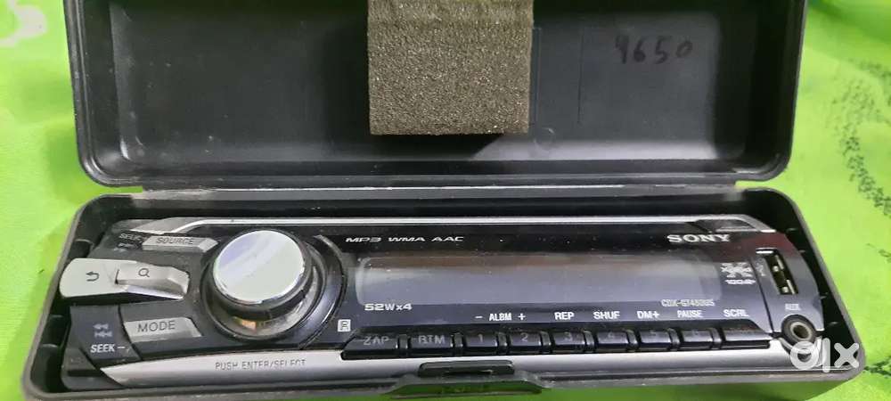 Car stereo - sony
