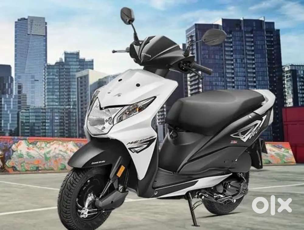 Honda DIO 125 DLX