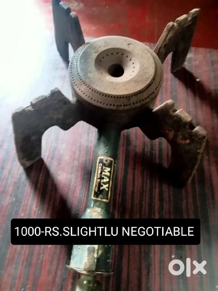 HIGH SPEED HEAVE GAS STOVE AND TILTING GRINDER ANO OTHER KITCHEN ITAMD