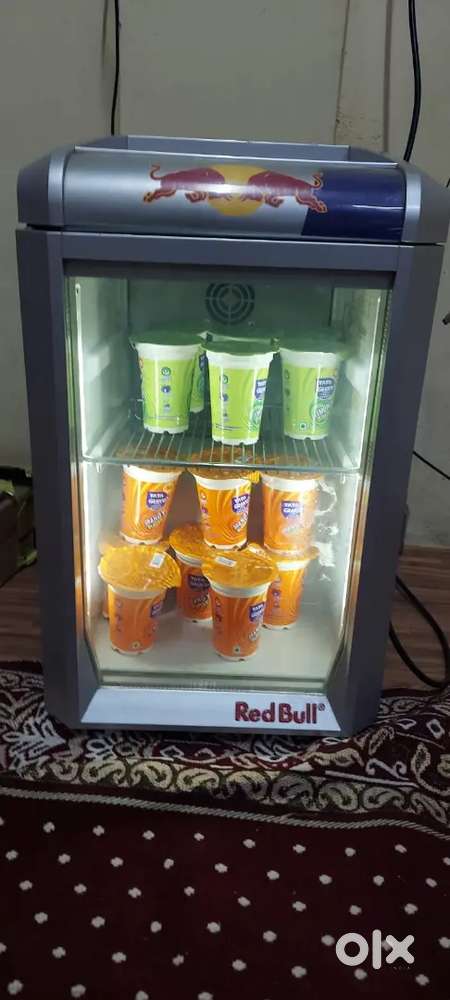 Small Display Fright - Redbull Edition Excellent Condition