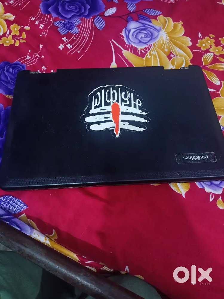 Laptop bechna hai