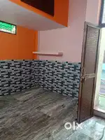 2 room set near chowck phool mati mandir