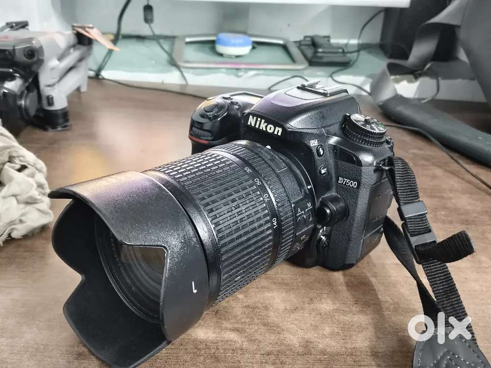 Nikon D7500