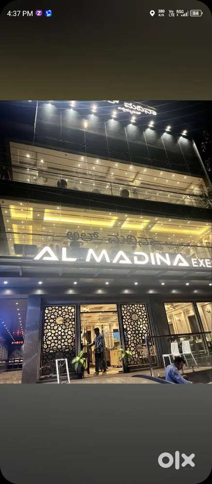 Hotel job  waiter     captain