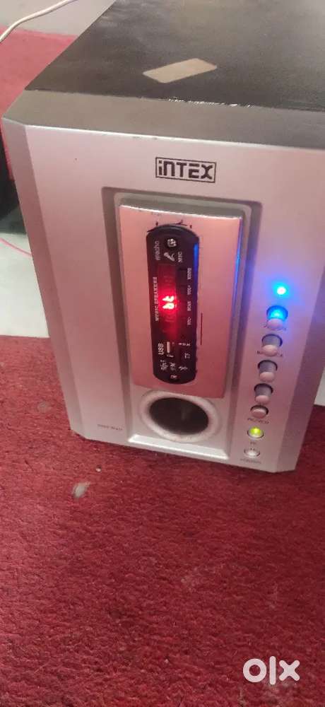 इंटेक्स होम थिएटर बेचना है ब्लूटूथयूएसबी एफएम सब है