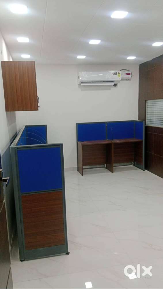 Plug-and-Play Office Space for Rent In Laxmi Nagar