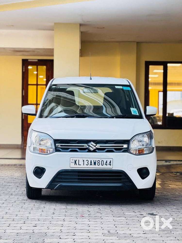 Maruti Suzuki Wagon R ZXI Automatic, 2023, Petrol