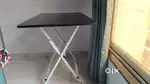 FOLDING TABLE