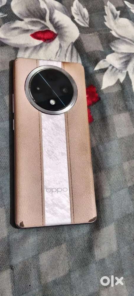 Oppo F27 PRO+.        8+8/256.     With box and charger 80w
