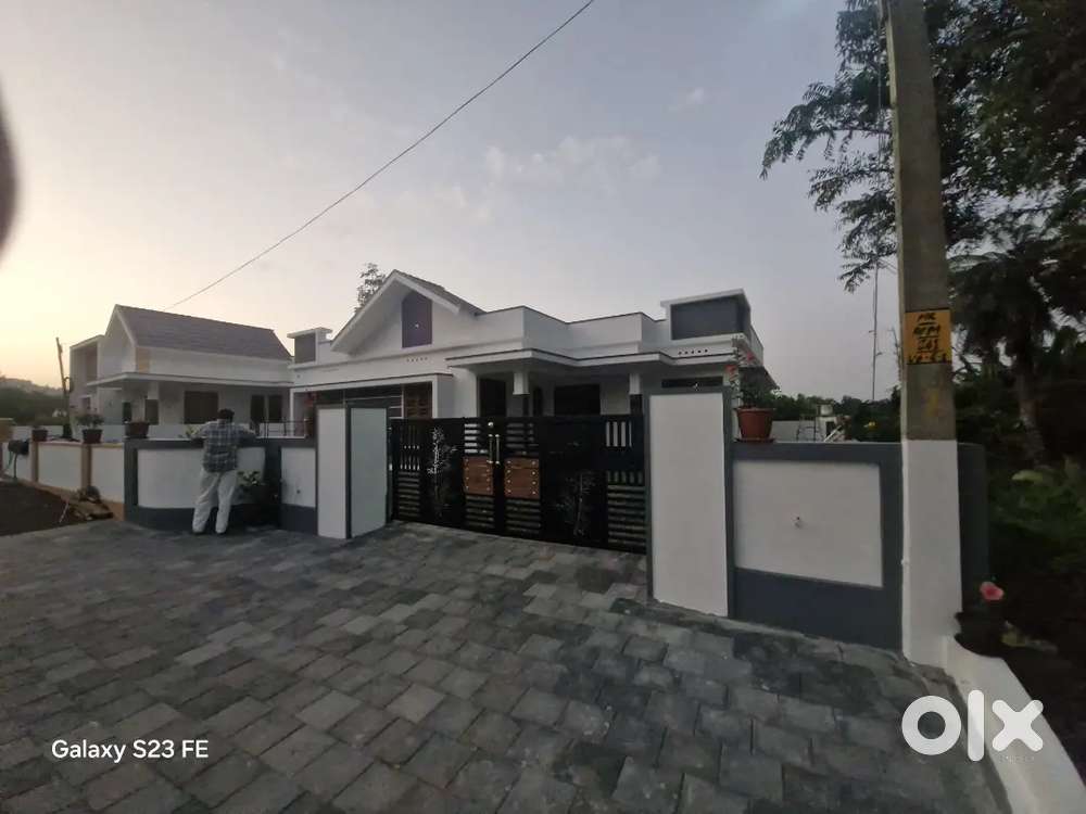 മുവാറ്റുപുഴ - ആരക്കുഴ പുതിയ വീട് വിൽപ്പനയ്ക്ക്