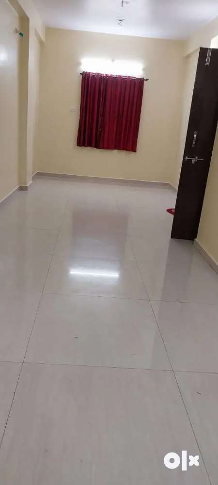 1100sqft 2 bhk flat with tarrace available for sale in manish nagar