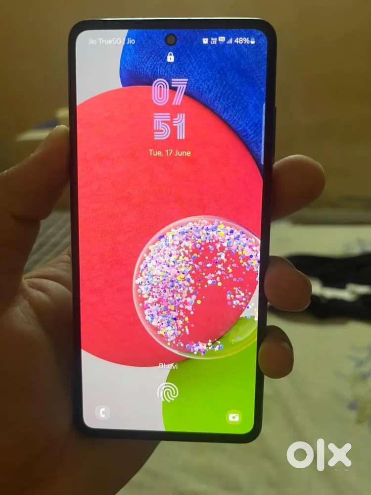 Samsung a52s 5g A1 condition 8/128 storage battery backup acha hai