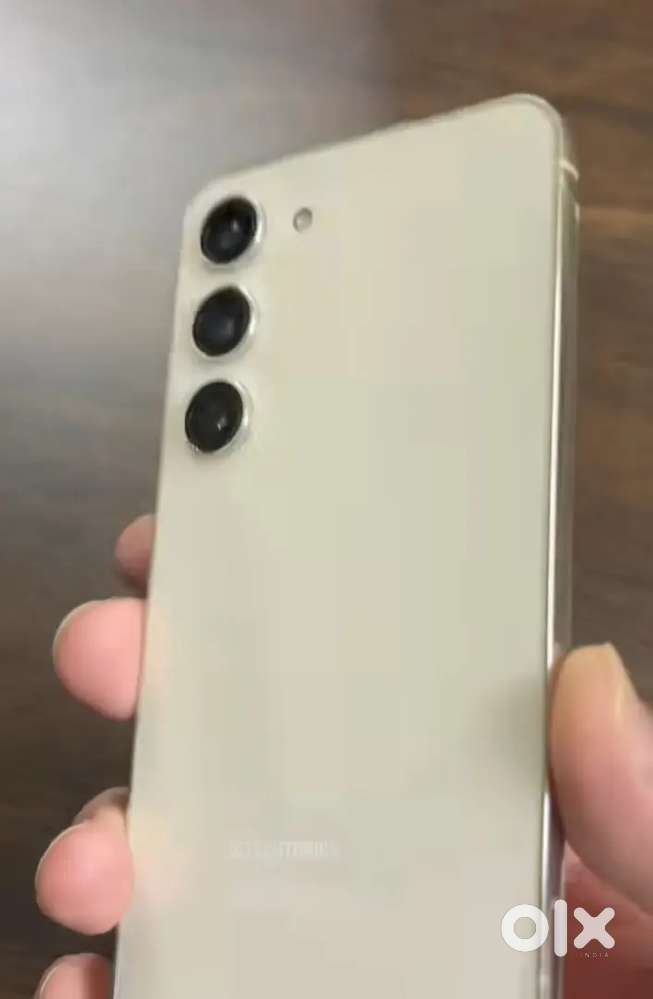 Samsung S23