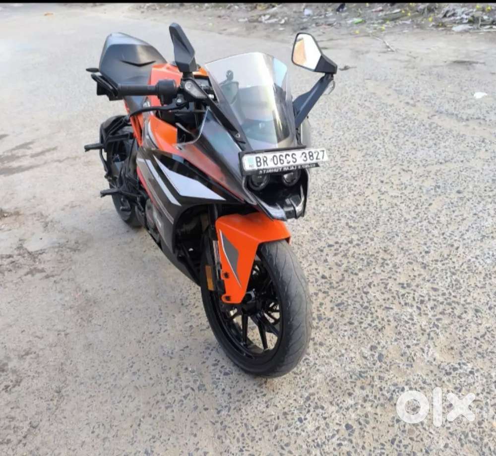KTM RC 200 ( ELECTRIC ORANGE)