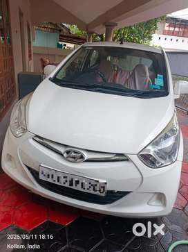 Hyundai EON 2013 Petrol Well Maintained
