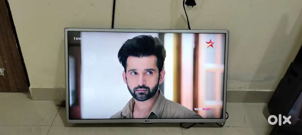 LG 32 led tv half small mobile is mirror cast working and you tube