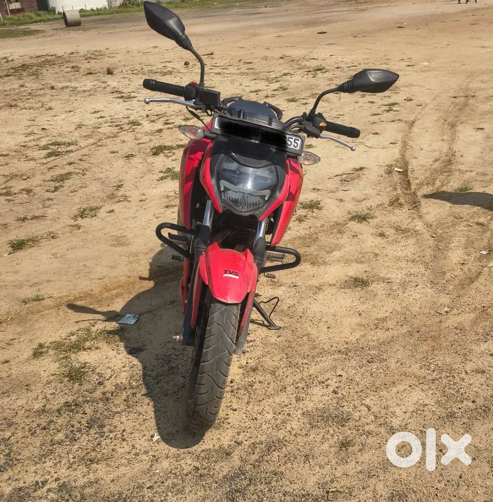 TVS Apache RTR 160 4V