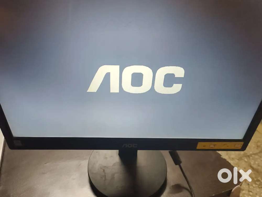 AOC monitor model no. AOC E1670Swu