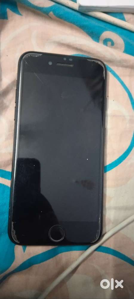 Excellent condition iphon 7s