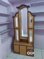 Dressing table
