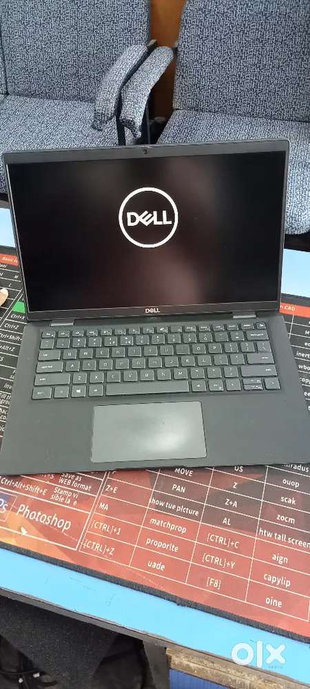 Dell Latitude 7400 core i7-8th Gen 14inch business Laptop 16Gb,256Gb.