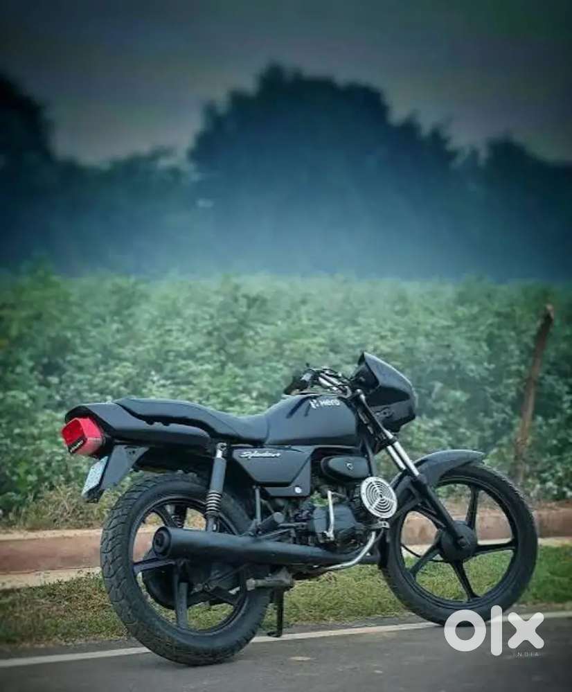 Kisi ko website ke badle apni purani bike deni ho to contact kare