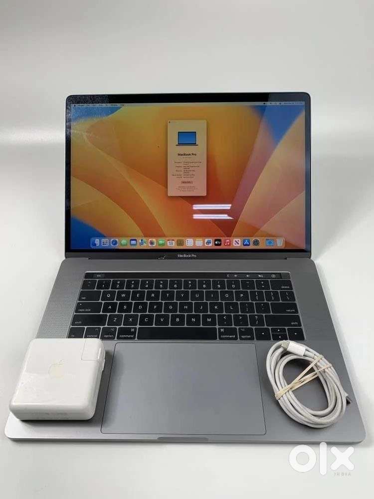Apple Macbook Pro 2017 A1707 With Touchbar
